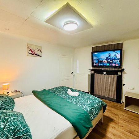 Cozy&Calm Room With Ensuite Heers Exteriör bild
