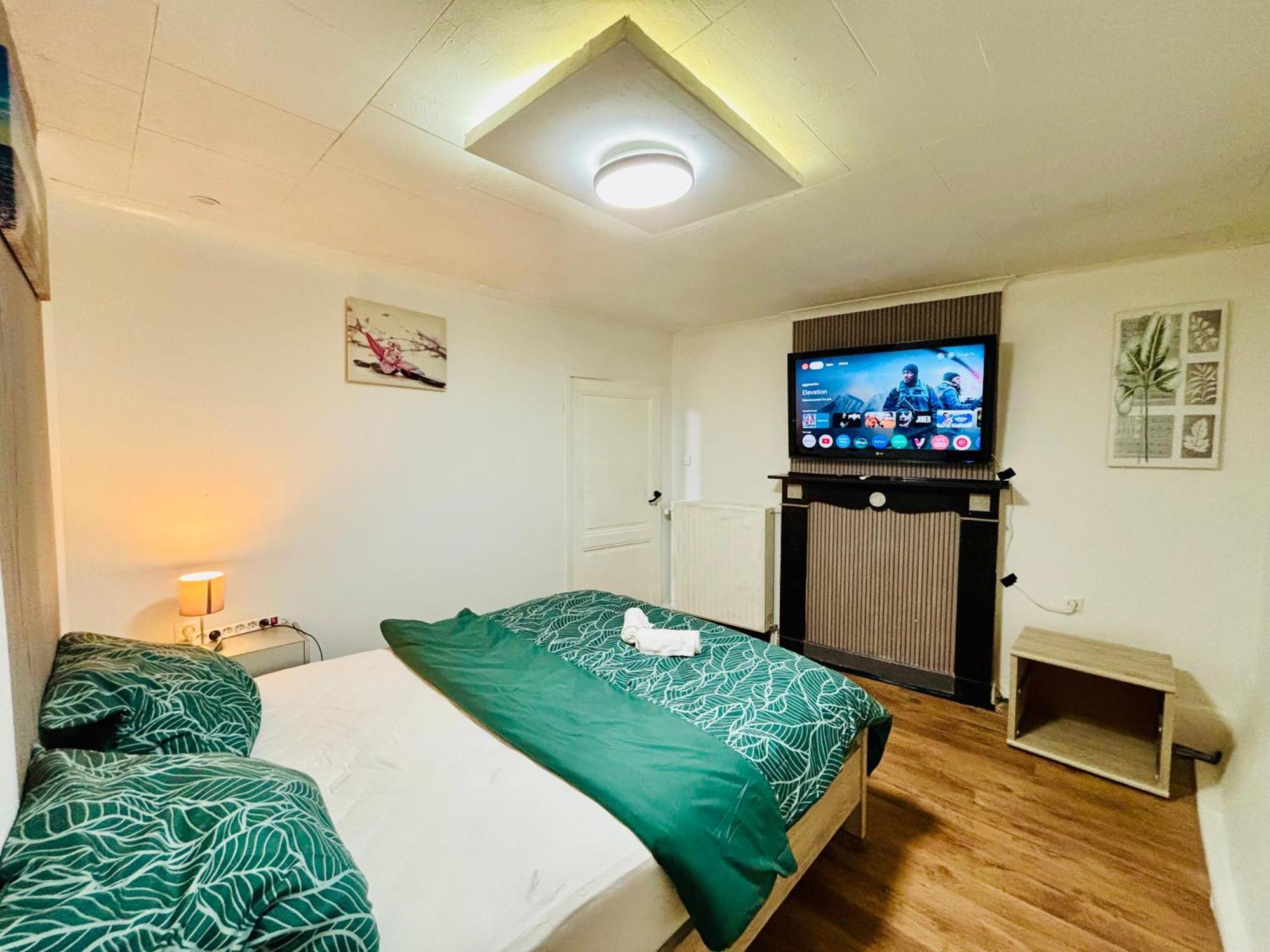 Cozy&Calm Room With Ensuite Heers Exteriör bild